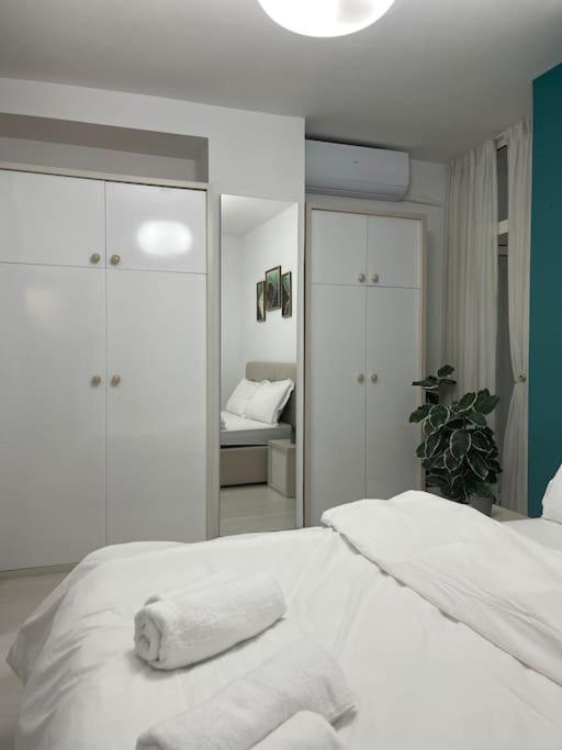 Modern Apartment At Train Station Tirana Zewnętrze zdjęcie
